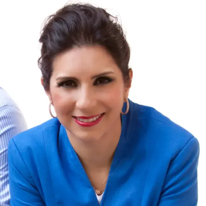 María Paula Arrázola - Esposa del pastor Miguel Arrázola